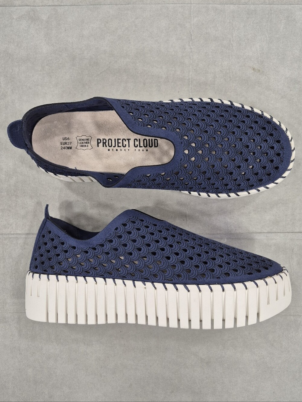 Project Cloud Darcy platform shoes women's 6 navy blue white slip on breathable